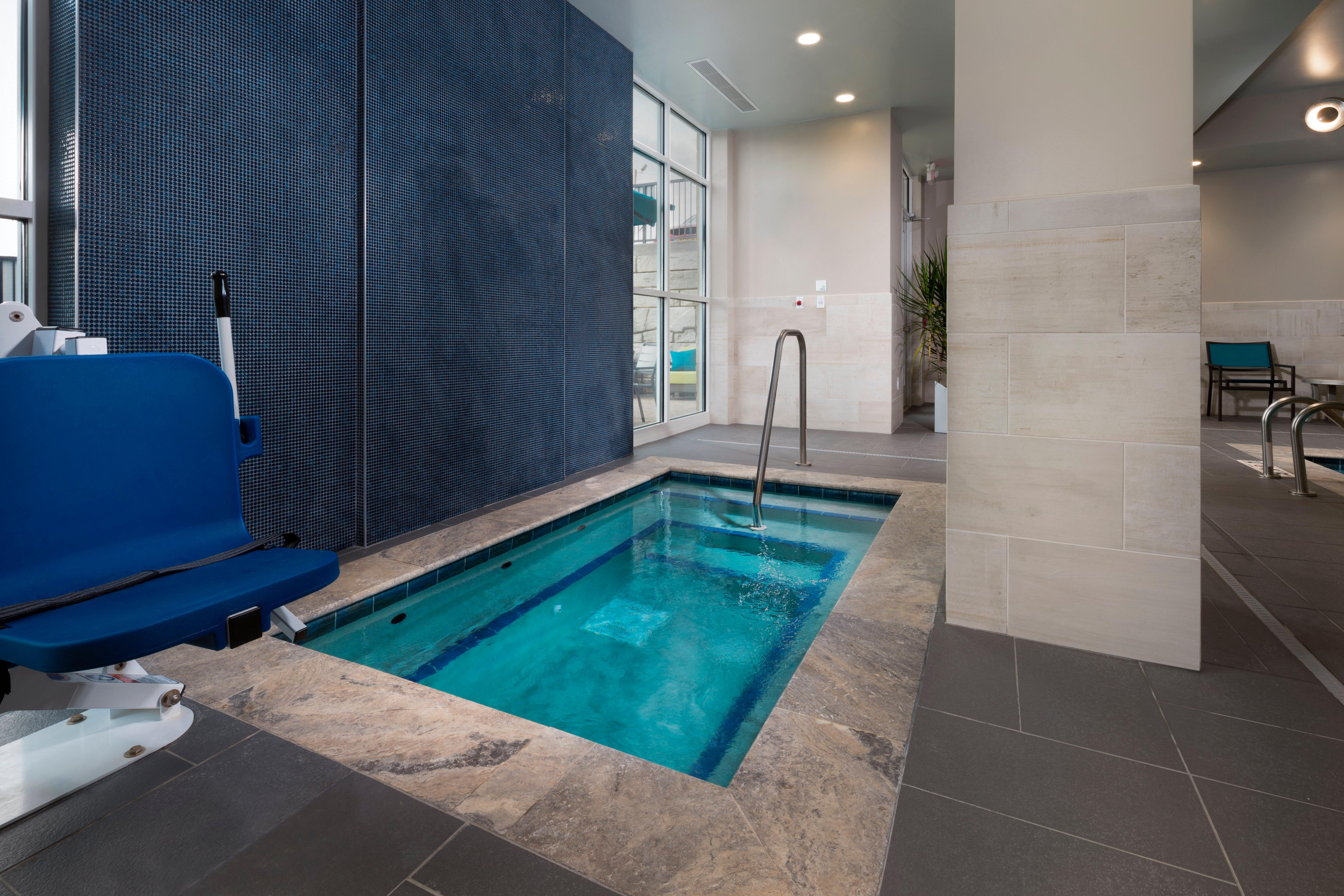 Holiday Inn & Suites Arden - Asheville Airport By Ihg Eksteriør bilde