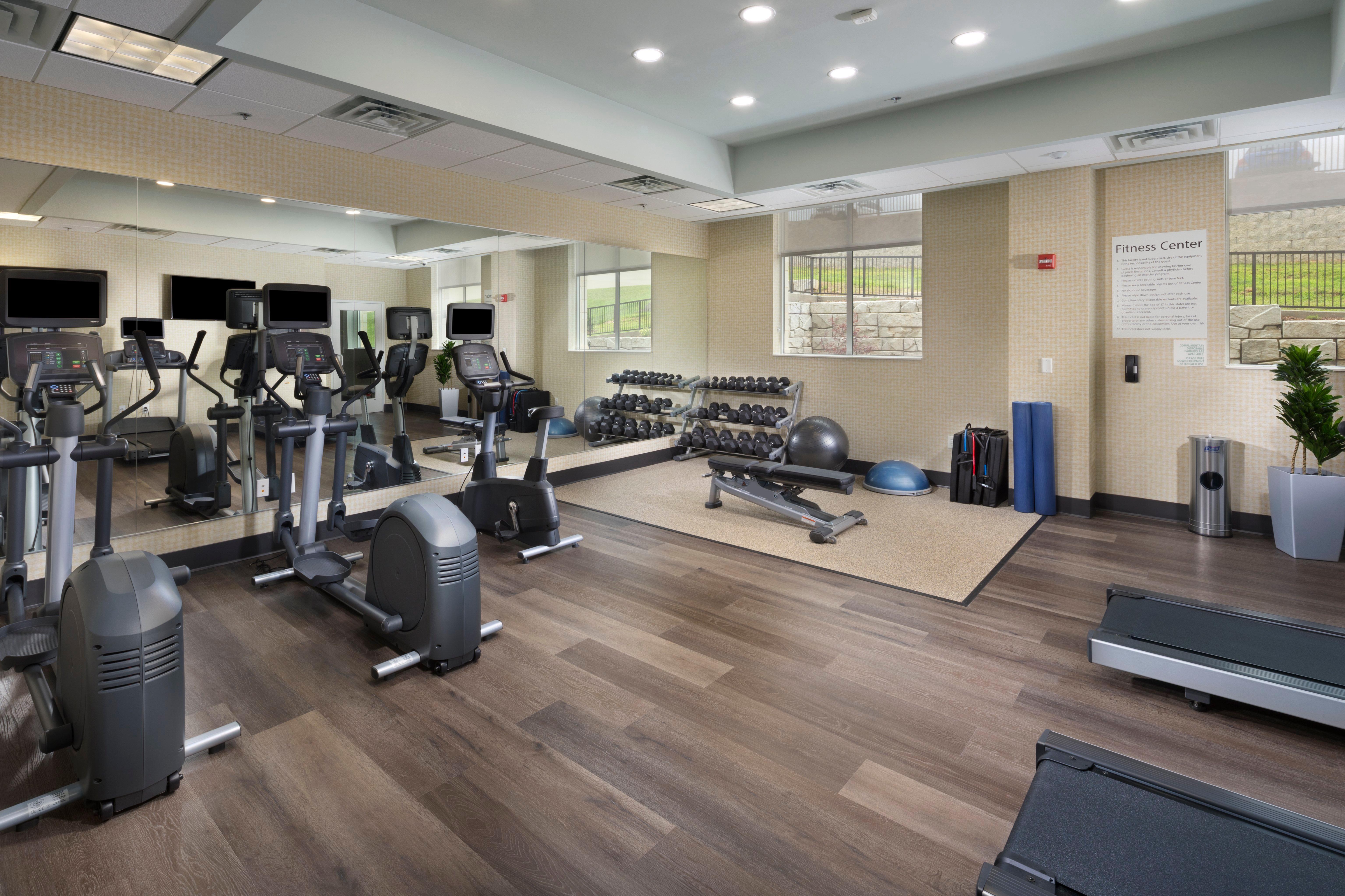 Holiday Inn & Suites Arden - Asheville Airport By Ihg Eksteriør bilde